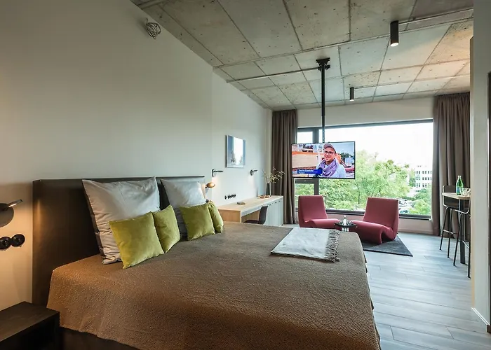 Golden Ball, Exclusive Serviced Munich 아파트호텔 4*