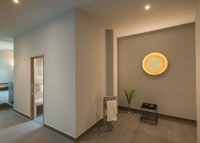 Golden Ball, Exclusive Serviced Munich 아파트호텔 4*