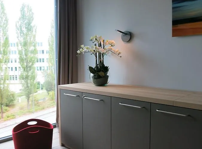 Golden Ball, Exclusive Serviced Munich 아파트호텔 4*