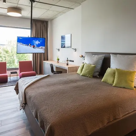 Golden Ball, Exclusive Serviced Munich Aparthotel 4*